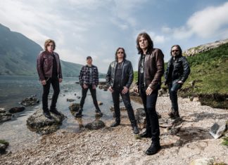 Walk the Earth Europe-press-photo-by-Brian-Cannon-2017-billboard-1548